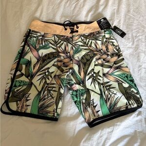 VOLCOM Tropical Print Men's Swim Shorts